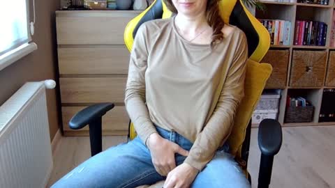 Melissa   online show from 12.21.24