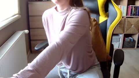 Melissa   online show from 01.10.25