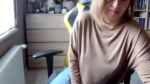 Melissa   online show from 02.09.25