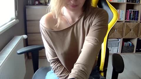 Melissa   online show from 02.14.25
