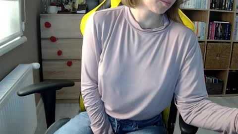 Melissa   online show from 02.15.25