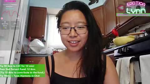 Snapshot of eroticalynn chatting on 10.23.25 Lynn online show from 10.23.25