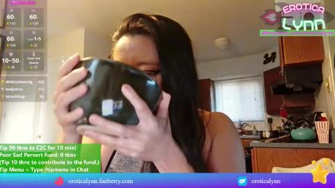 Lynn   online show from 12.04.25