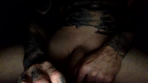 Snapshot of eroticcloseups chatting on 01.15.25 Erotic CloseUps online show from 01.15.25