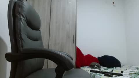 Snapshot of eroticoblack chatting on 07.05.26 Eroticoblack online show from 07.05.26