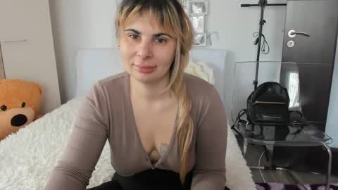 eroticsensualkitty4u online show from 02.07.25