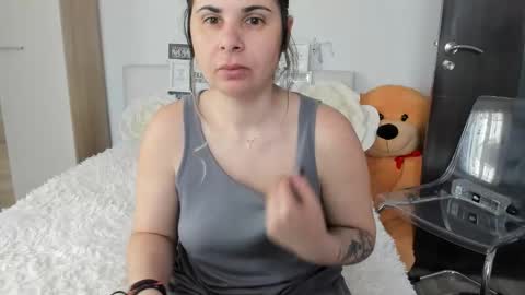 eroticsensualkitty4u online show from 04.03.26