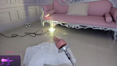 Snapshot of erotik_lady chatting on 02.07.25 TINY  online show from 02.07.25