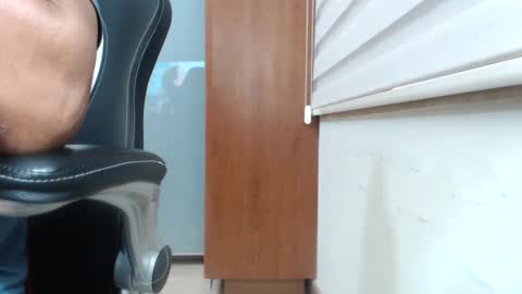 escorpion51 online show from 02.23.25