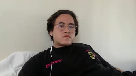 esiiiiiiiiis online show from 05.29.26