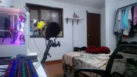 Esteban online show from 12.29.24