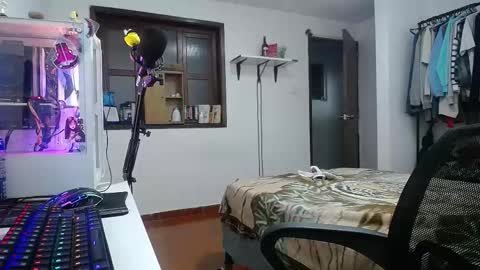 Esteban online show from 12.31.24