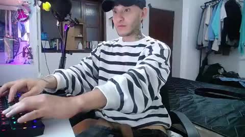 Esteban online show from 01.02.25