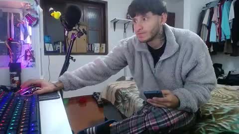 Esteban online show from 01.07.25