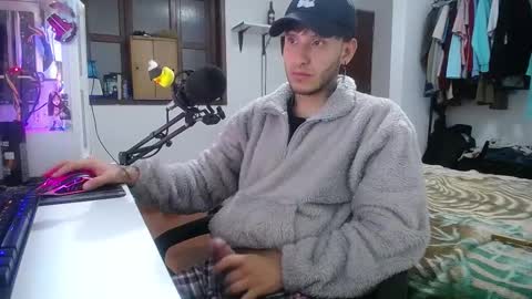 Esteban online show from 01.07.25