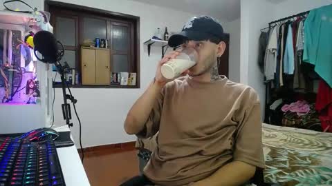 Esteban online show from 01.14.25