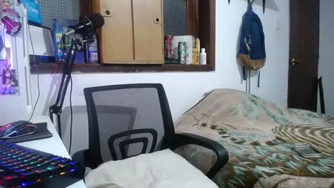 Esteban online show from 02.08.25