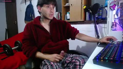 Esteban online show from 02.16.25