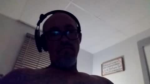 eskewrichard0437131 online show from 03.30.26