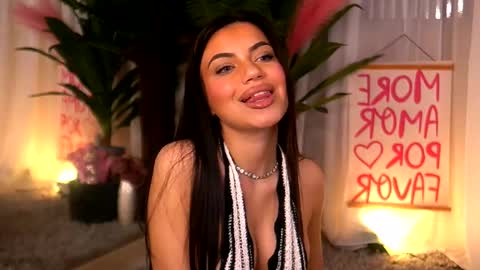 Esme online show from 02.28.25