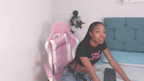 esmeralda_bk online show from 02.05.25