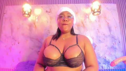 esmeralda online show from 12.31.24