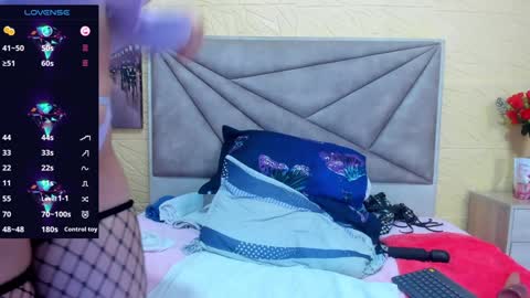 Snapshot of esmeralda_oikos chatting on 12.12.24 Esmeralda .INDEPENDENT MODEL online Monday to Saturday 3 pm Chicago online show from 12.12.24