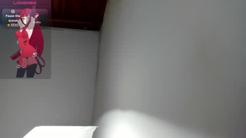 ESMERALDA online show from 03.06.25