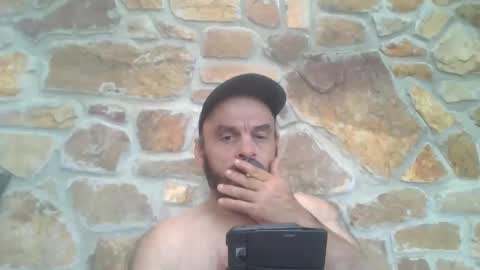 Snapshot of essensualelf chatting on 10.02.25 Essensual Elf online show from 10.02.25