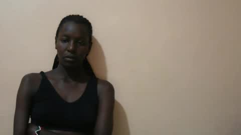 Snapshot of essie_n chatting on 09.19.25 Eddah online show from 09.19.25