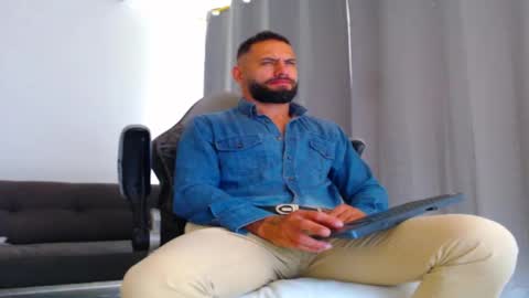 esteban online show from 11.14.25