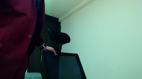 Esteban Fernandez online show from 11.23.25