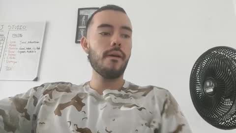 Esteban Reyes  independent model online show from 11.29.25