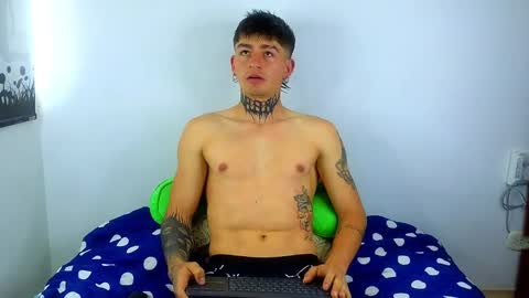 Esteban independent model online show from 02.28.25