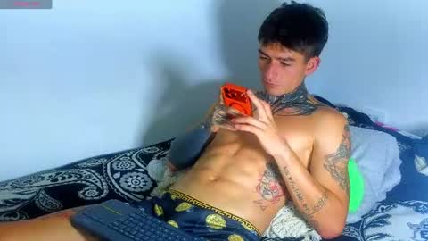 Esteban independent model online show from 07.03.26