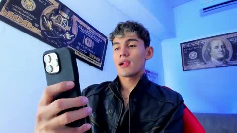 Esteban online show from 12.04.24