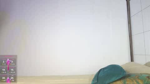 Snapshot of estefa_g chatting on 12.15.24 Estefa G online show from 12.15.24