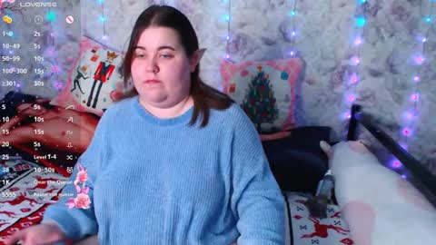 estelle_hicks online show from 12.24.24