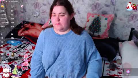 estelle_hicks online show from 12.25.24