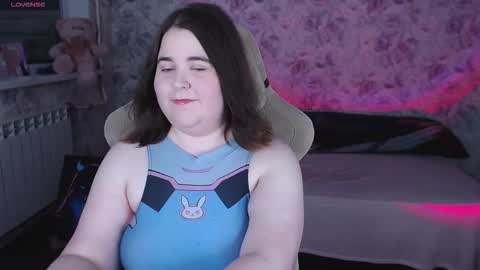 estelle_hicks online show from 03.30.26