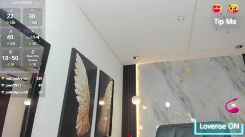 Snapshot of estephany_doll chatting on 01.31.25 Estephany online show from 01.31.25