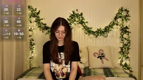 Ester online show from 01.05.25