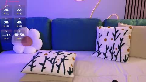 Ester online show from 03.03.25