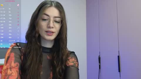 Ester online show from 10.20.25