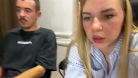 Snapshot of ester_vixen chatting on 11.02.25 Ester online show from 11.02.25