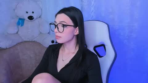 Ester online show from 10.07.25