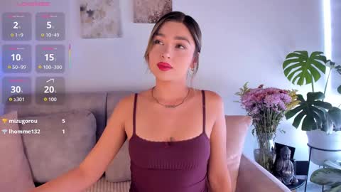 Snapshot of estercollins_ chatting on 09.08.25 Is secret online show from 09.08.25