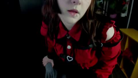 Ester  online show from 05.15.26