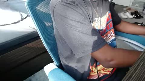 94Bottles online show from 10.03.25