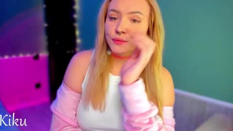 Mona online show from 11.30.25